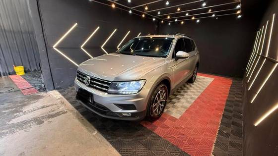 VOLKSWAGEN TIGUAN 1.4 250 TSI TOTAL FLEX ALLSPACE COMFORTLINE TIPTRONIC VOLKSWAGEN TIGUAN 1.4 250 TSI TOTAL FLEX ALLSPACE COMFORTLINE TIPTRONIC